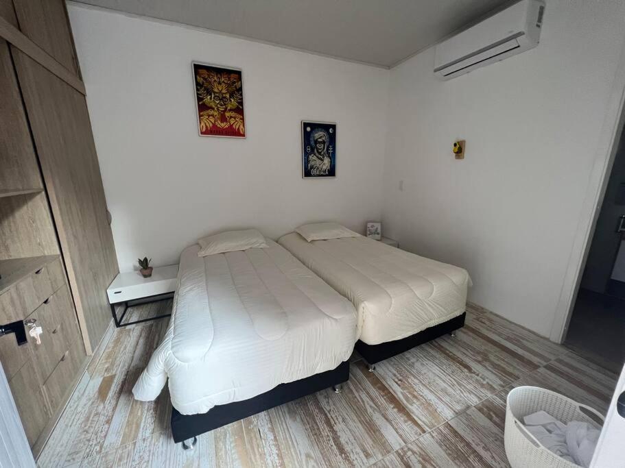 Nueva En San Antonio Cali, La Casa De Tona Villa Eksteriør billede