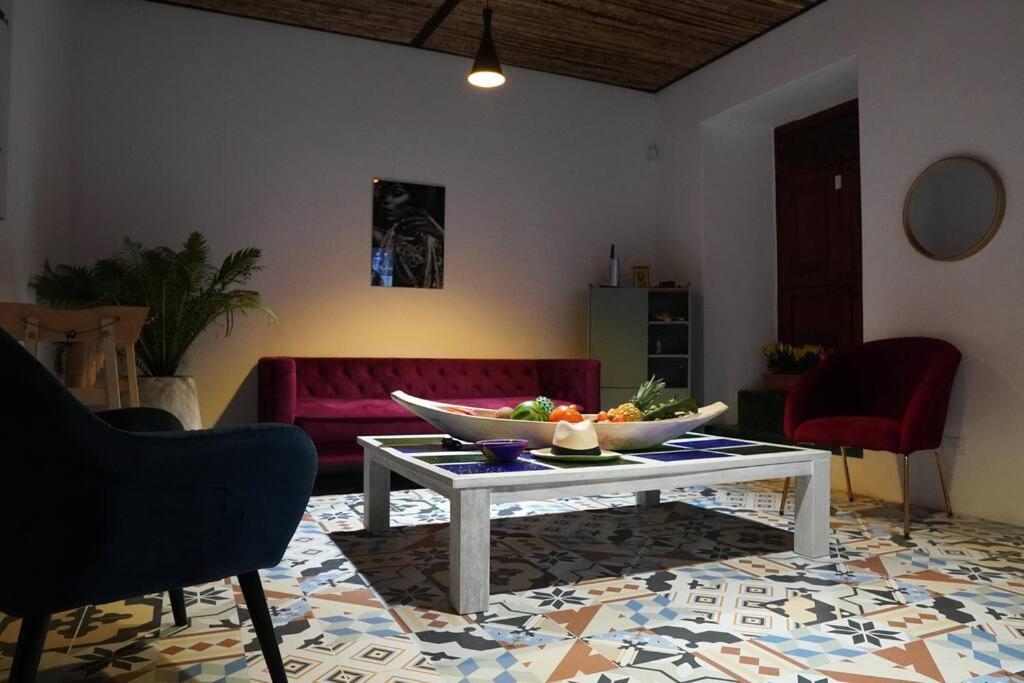 Nueva En San Antonio Cali, La Casa De Tona Villa Eksteriør billede