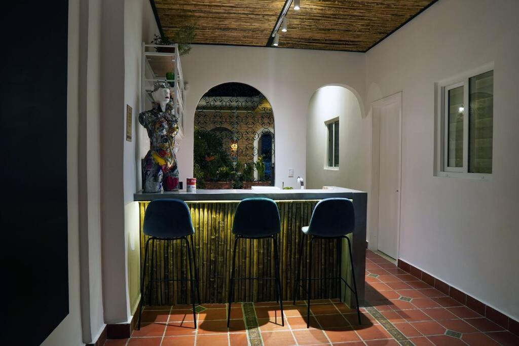 Nueva En San Antonio Cali, La Casa De Tona Villa Eksteriør billede